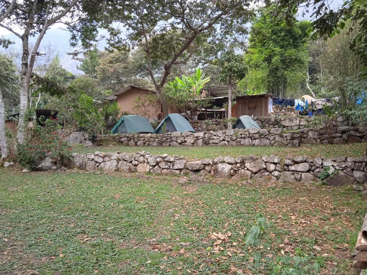 Lia B&B Lucmabamba Sahuayaco Buitenkant foto