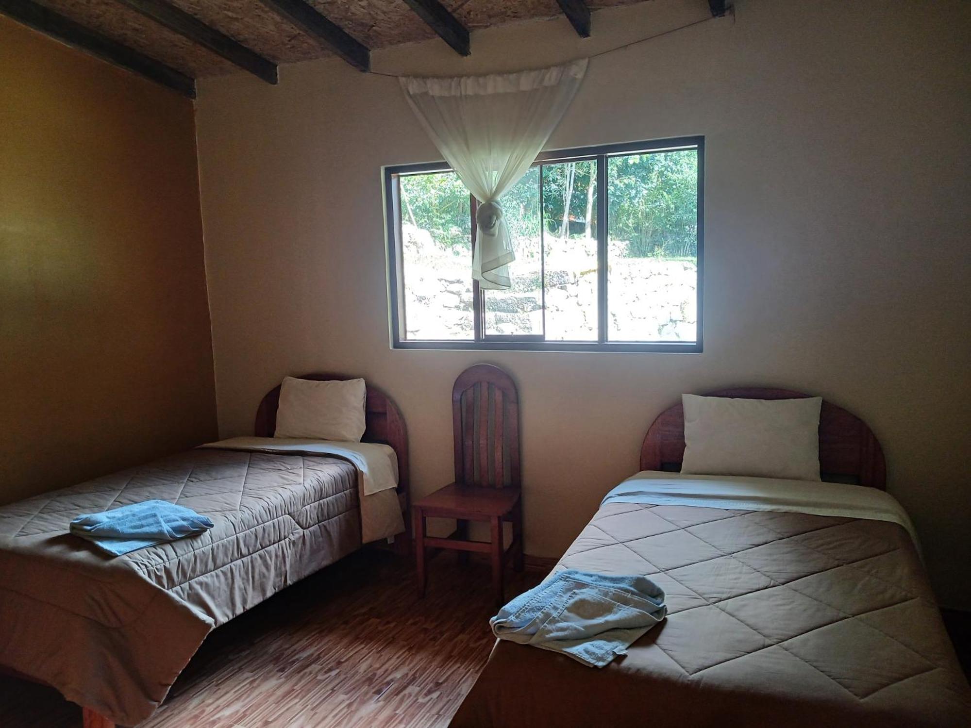 Lia B&B Lucmabamba Sahuayaco Buitenkant foto